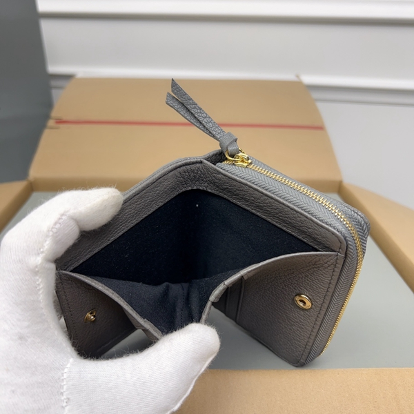 超激安ブランド財布偽物素材ディテール